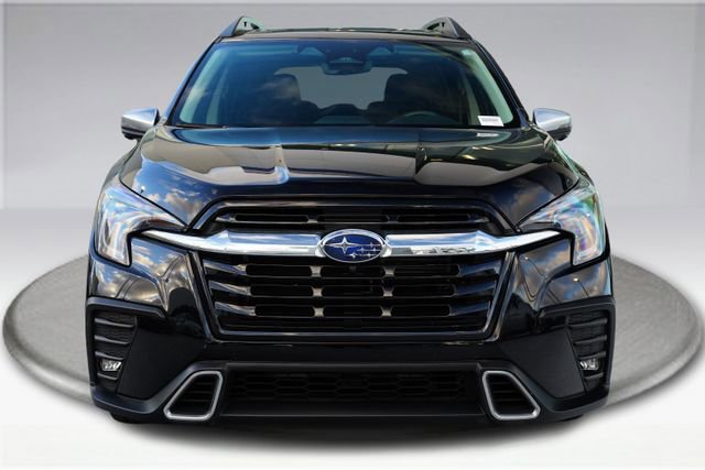 Used 2023 Subaru Ascent Touring image 3