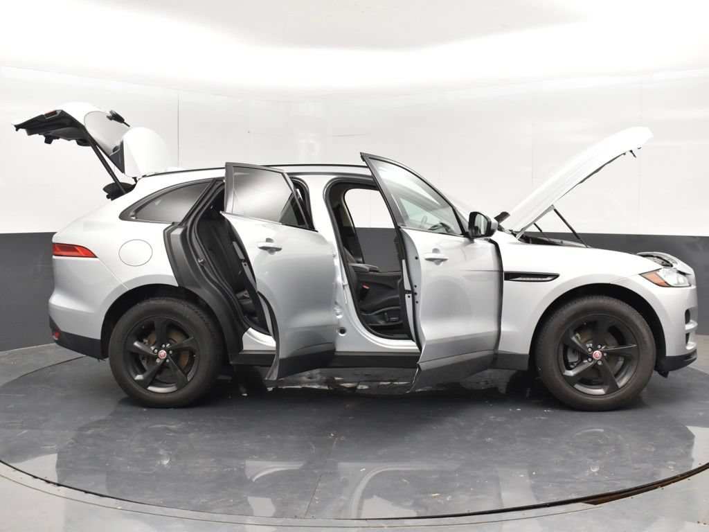 Used 2019 Jaguar F-PACE Premium AWD/4WD image 36