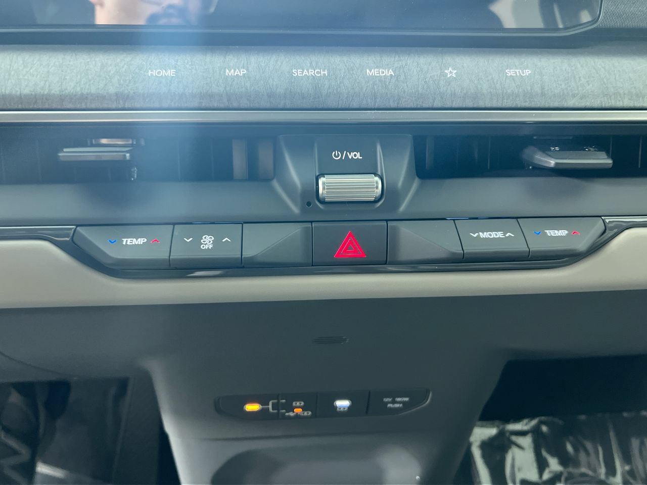 New 2026 Kia EV9 Wind AWD/4WD image 25