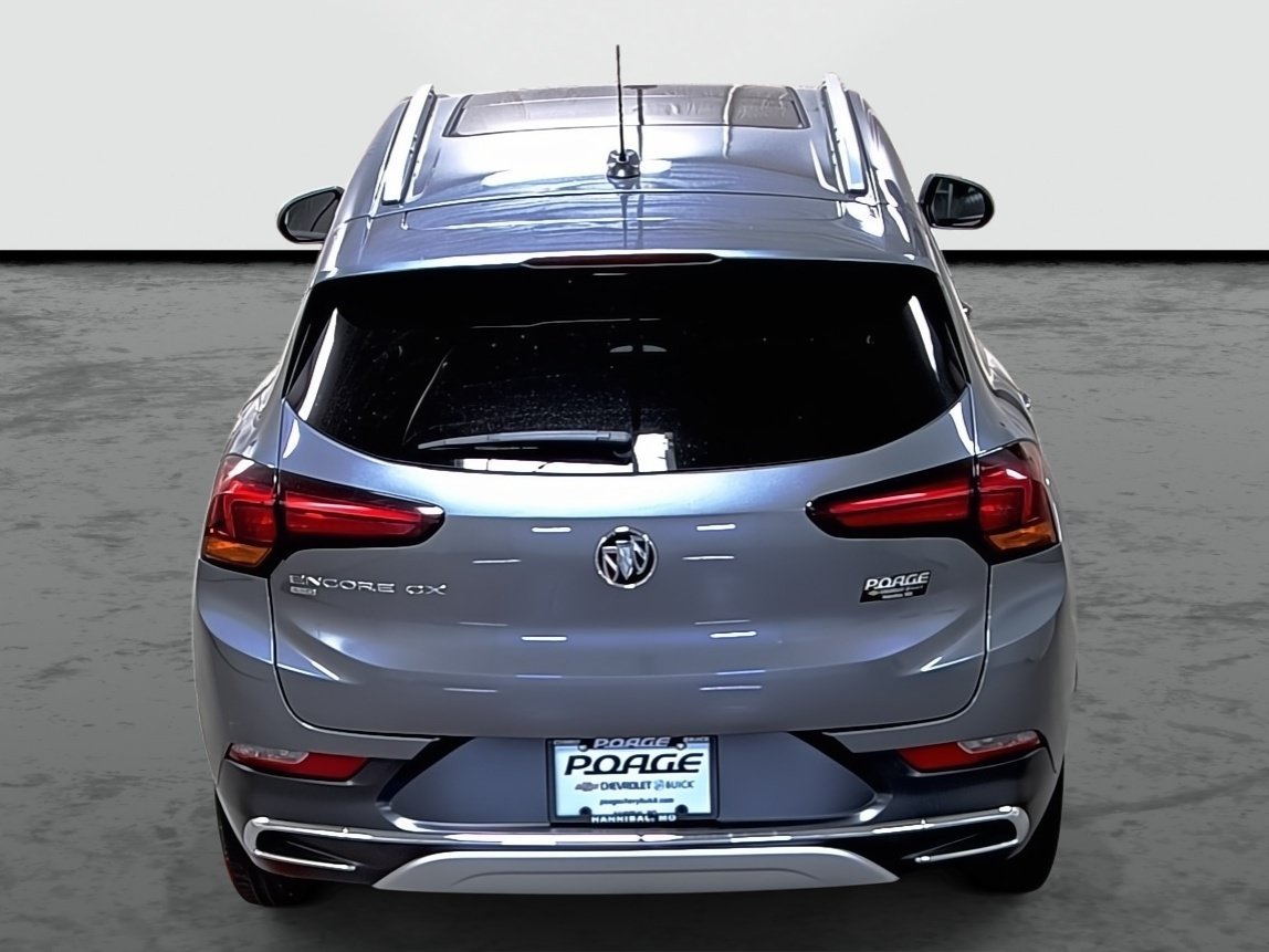 Used 2022 Buick Encore GX Essence w/ Experience Buick Package AWD/4WD image 3