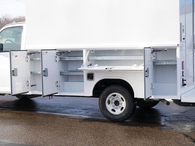 New 2026 Chevrolet Express 3500 w/ Power Convenience Package image 10