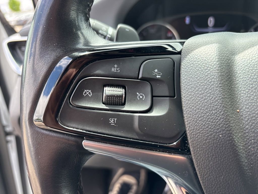 Used 2022 Buick Enclave Premium FWD image 19