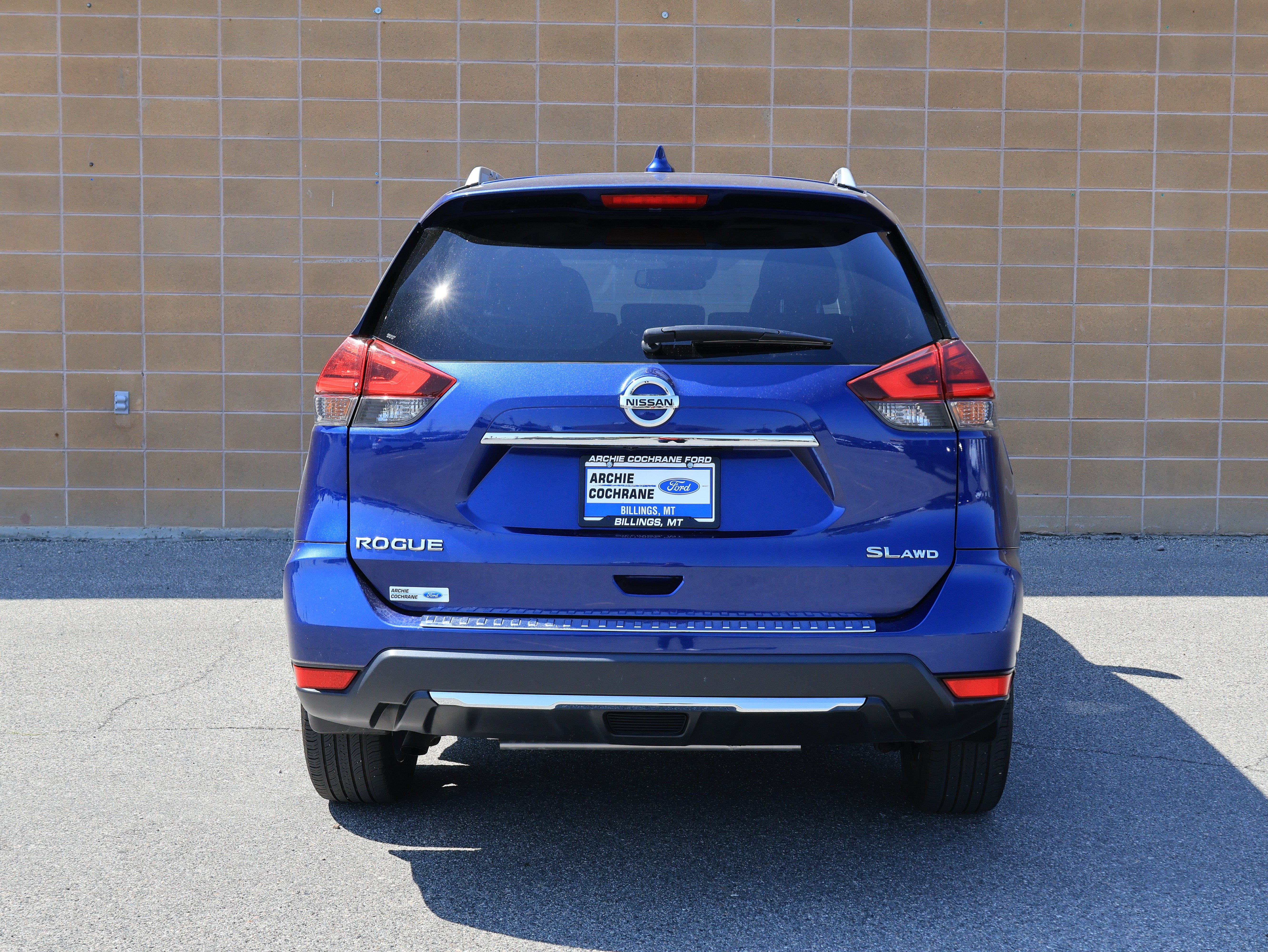 Used 2017 Nissan Rogue SL w/ SL Premium Package AWD/4WD image 6