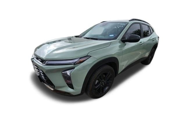 Used 2024 Chevrolet Trax ACTIV w/ Sunroof Package image 3