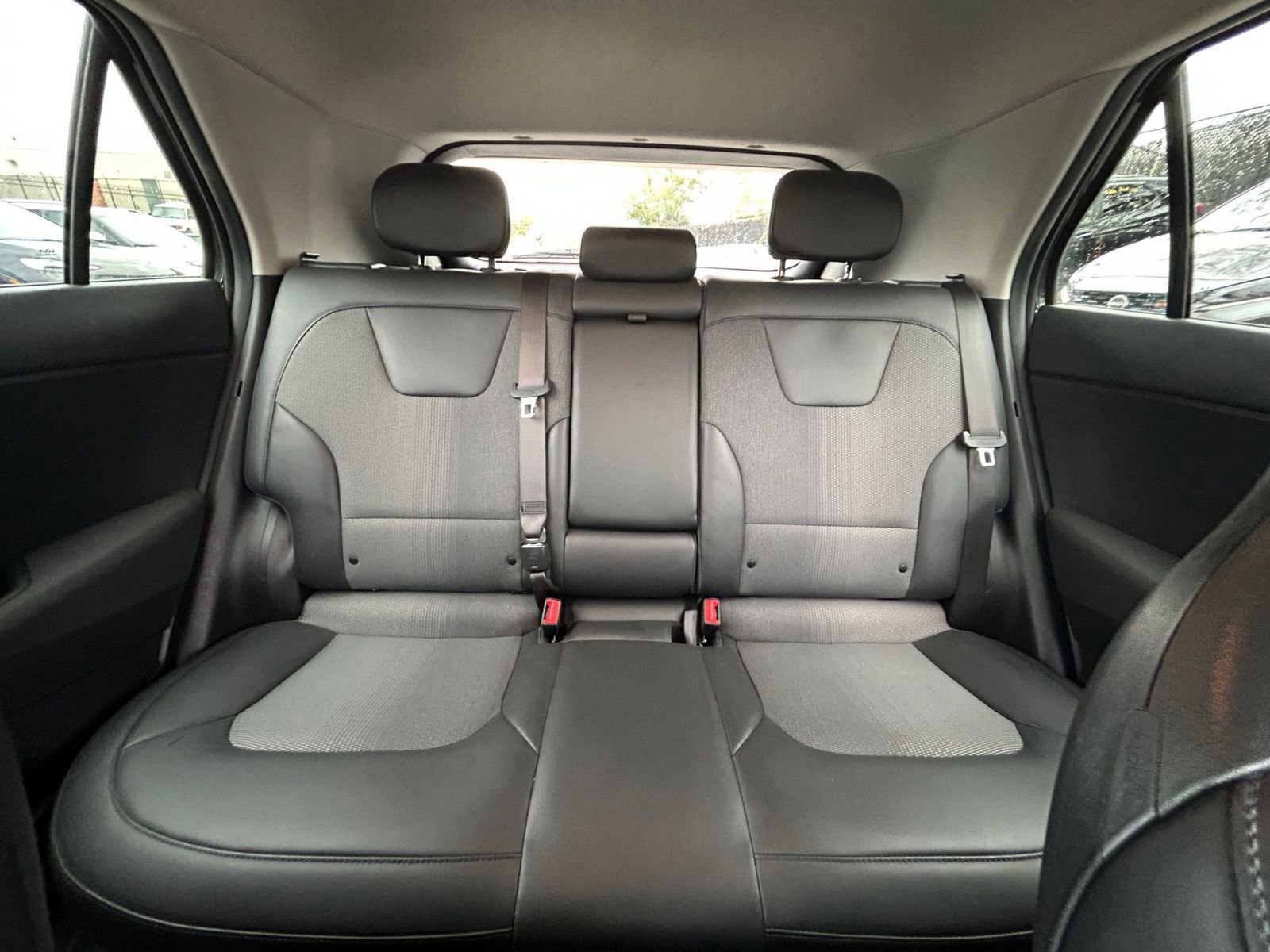 Used 2023 Kia Niro Wind FWD image 36