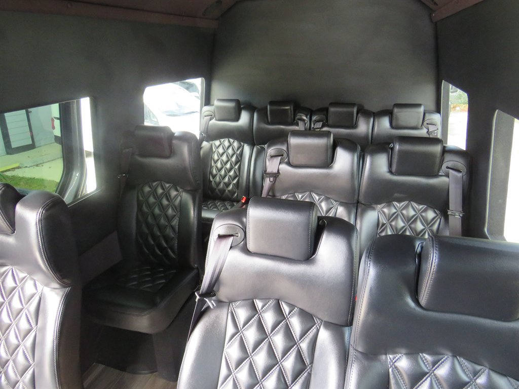 Used 2022 Mercedes-Benz Sprinter 4500 w/ Parking Package image 22