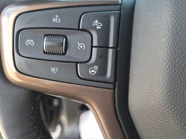 Used 2022 Chevrolet Suburban High Country AWD/4WD image 21