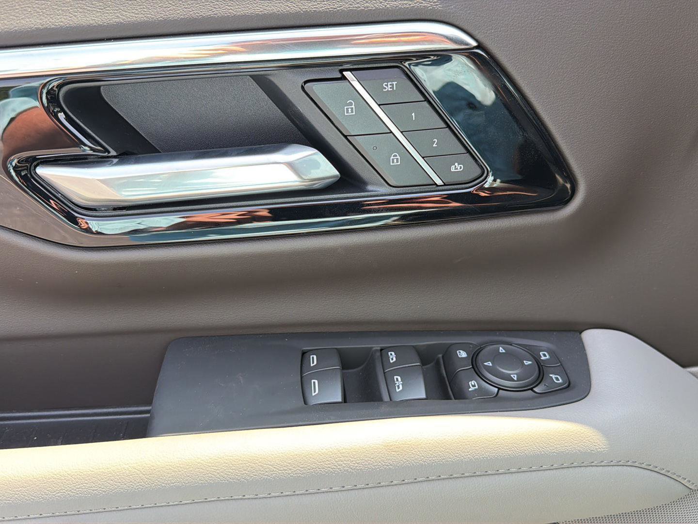 New 2026 Chevrolet Tahoe LT w/ Comfort Package RWD image 33