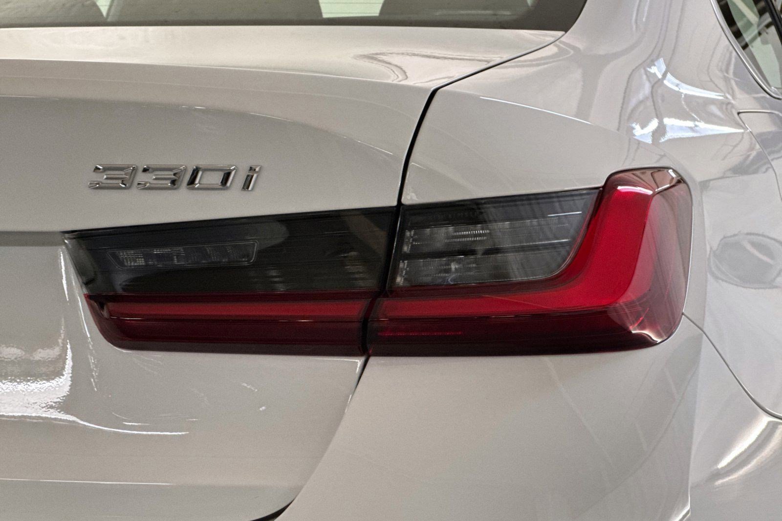 New 2026 BMW 330i Sedan w/ Premium Package image 13