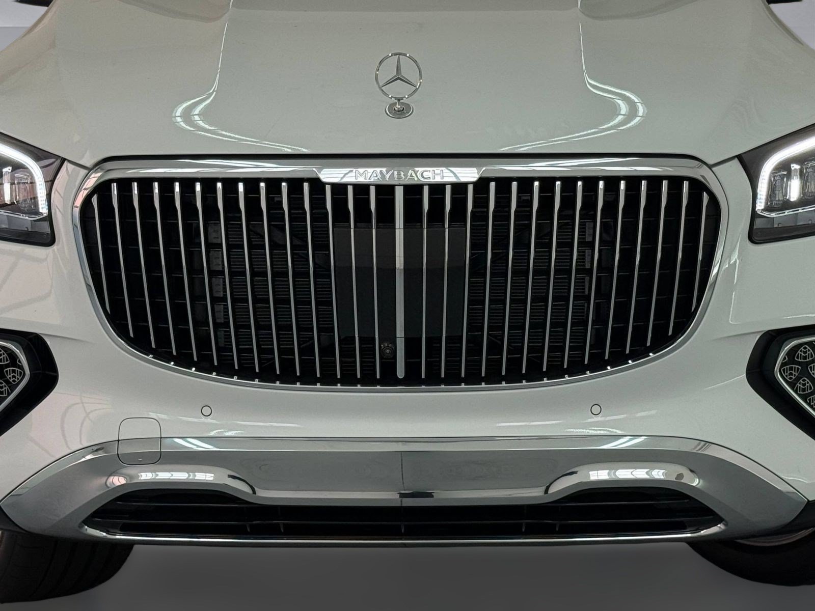 New 2026 Mercedes-Benz Maybach GLS 600 4MATIC image 19
