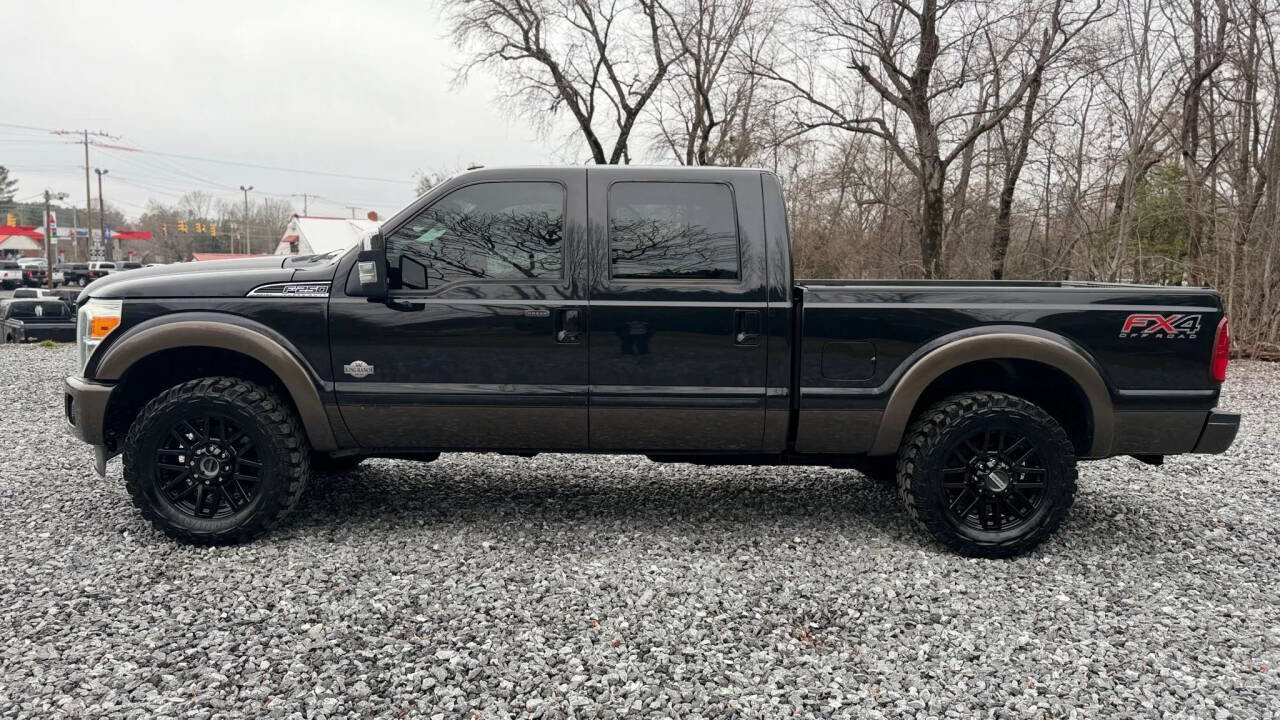 Used 2015 Ford F250 King Ranch w/ King Ranch w/Chrome Package image 4