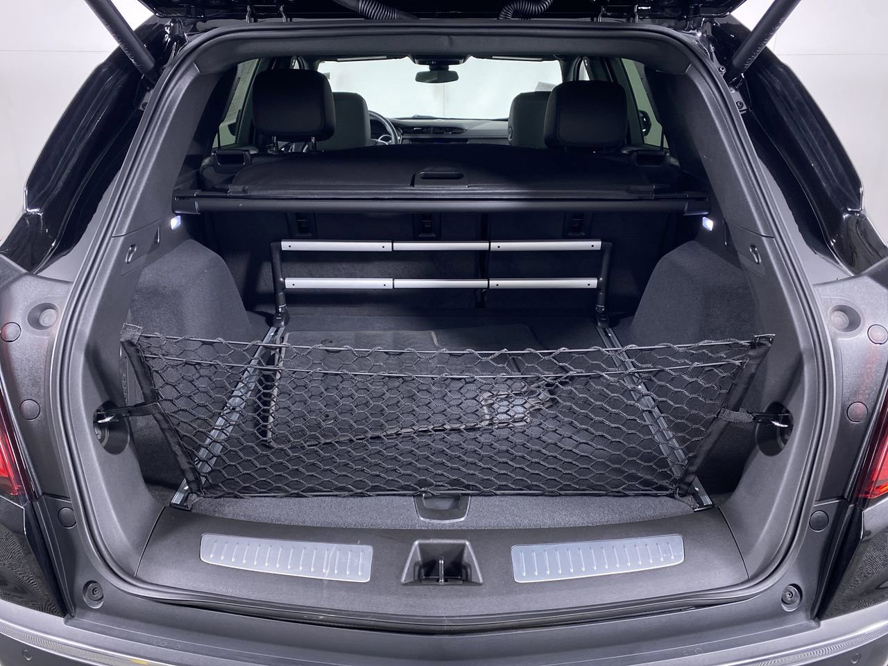 Certified 2025 Cadillac XT5 Premium Luxury FWD image 14