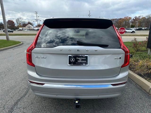 Used 2025 Volvo XC90 B6 Ultra w/ Protection Package image 4