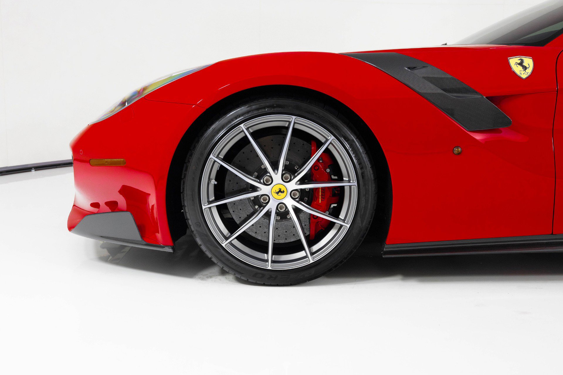 Used 2017 Ferrari F12tdf image 9