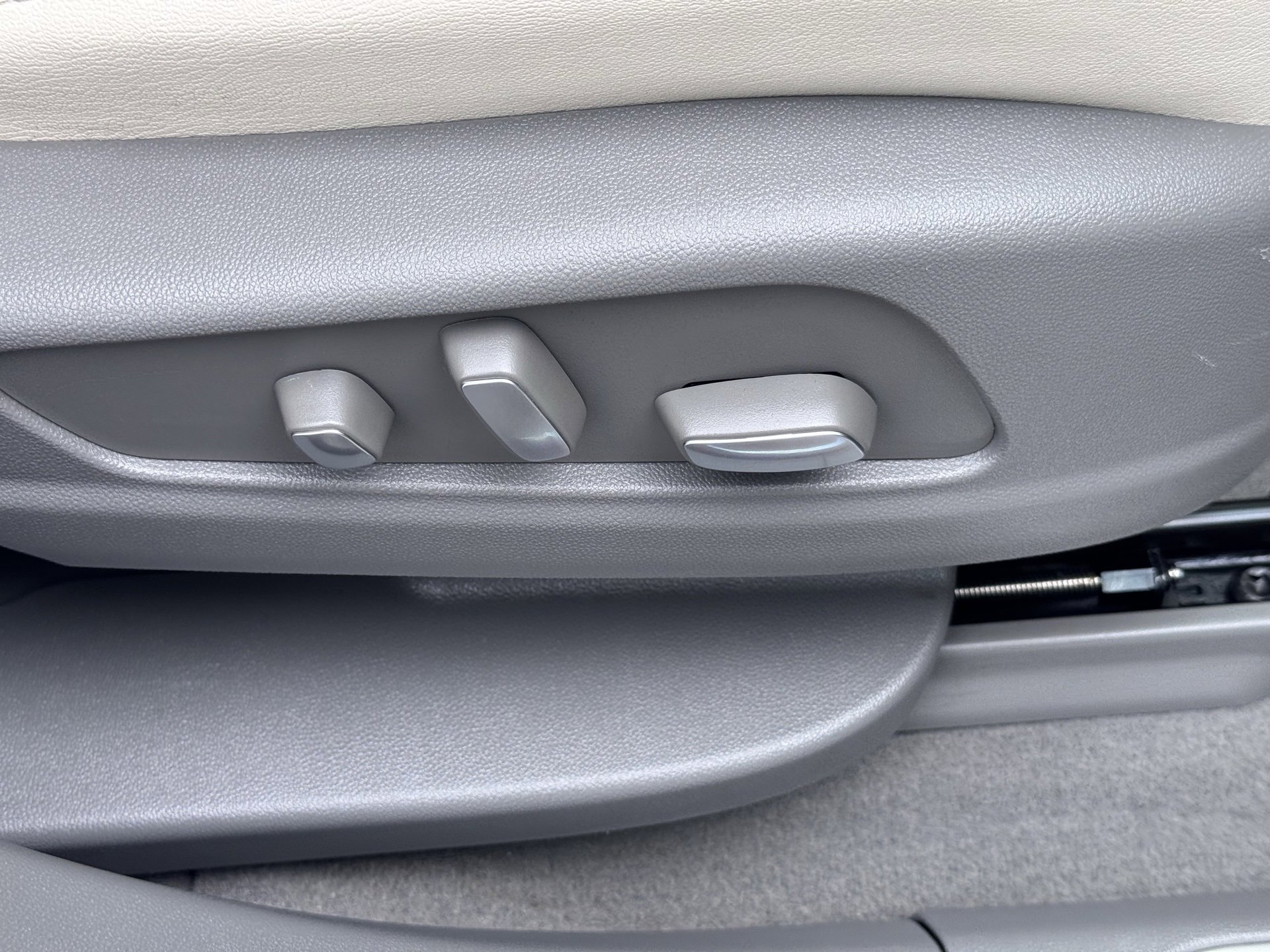 Used 2021 Cadillac XT5 Premium Luxury image 12