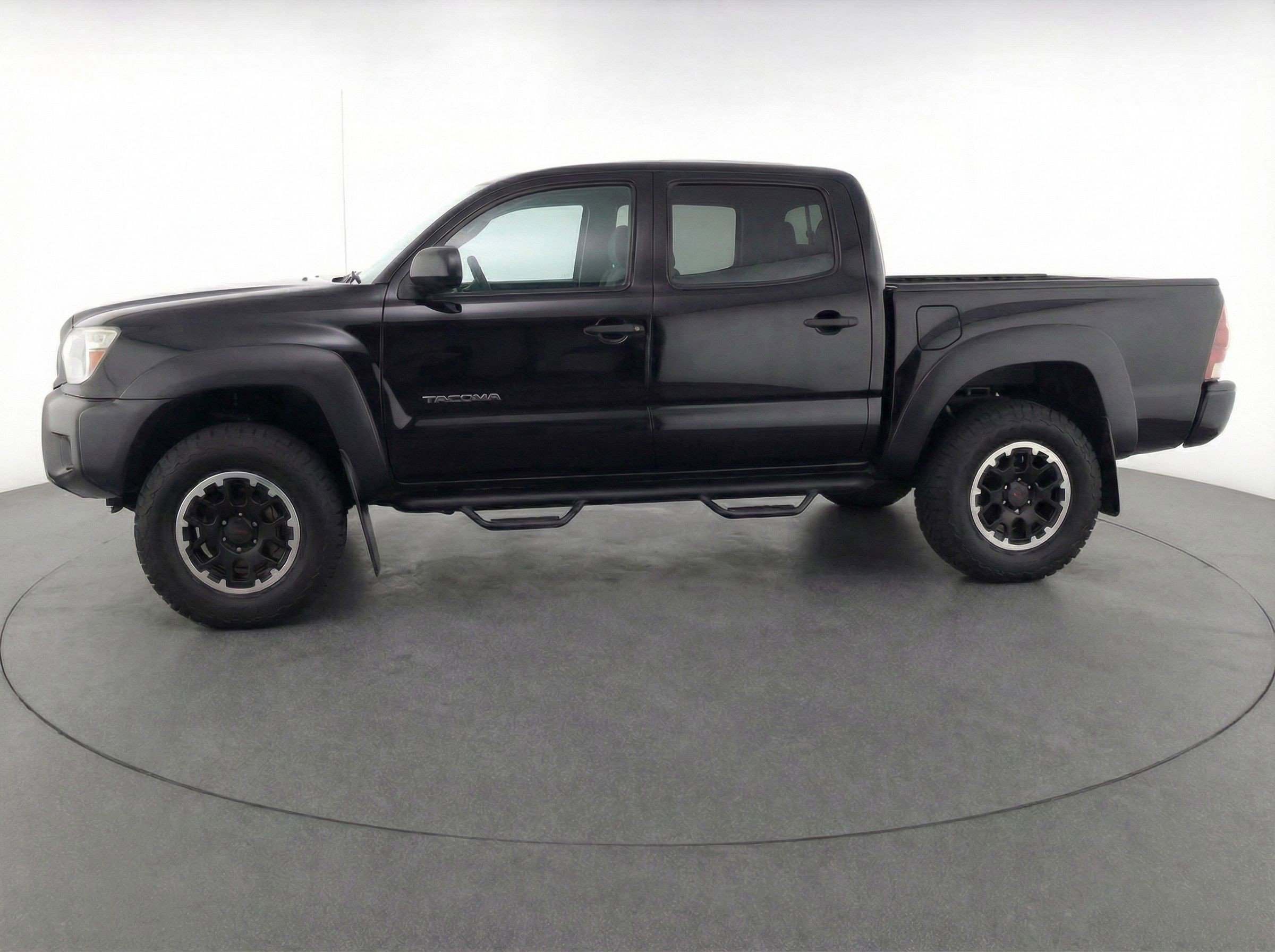 Used 2025 Toyota 4Runner TRD Off-Road image 5