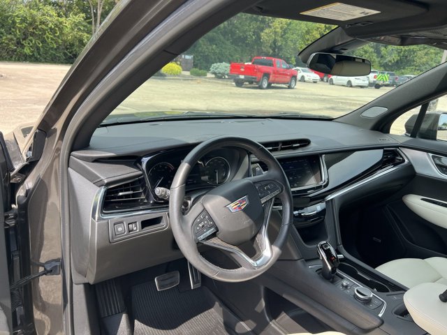 Used 2020 Cadillac XT6 Sport AWD/4WD image 10