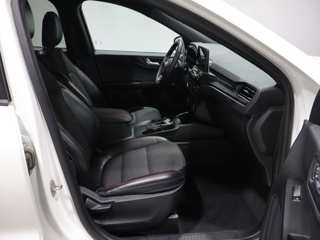 Used 2024 Ford Escape ST-Line image 22