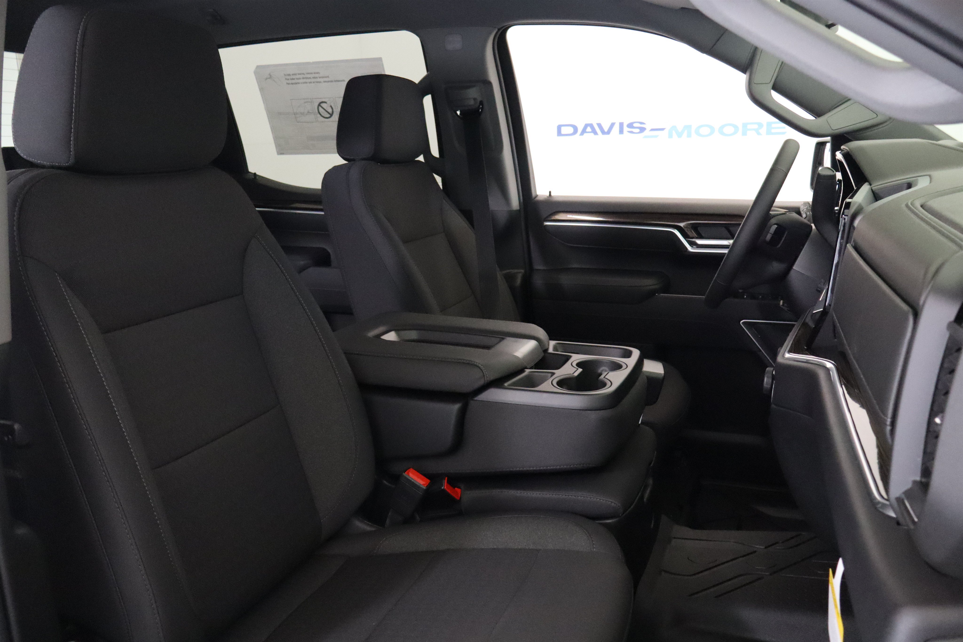 New 2026 Chevrolet Silverado 1500 LT w/ Protection Package RWD image 21