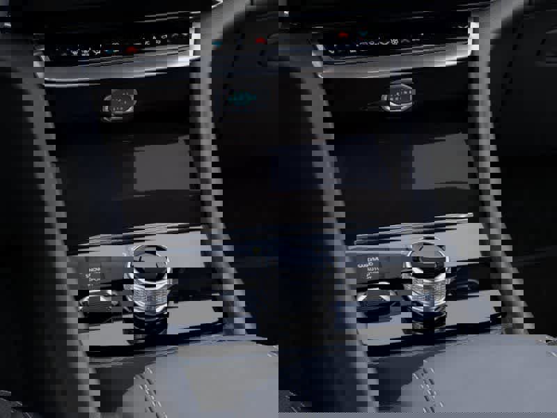 New 2026 Jeep Grand Cherokee Altitude image 24