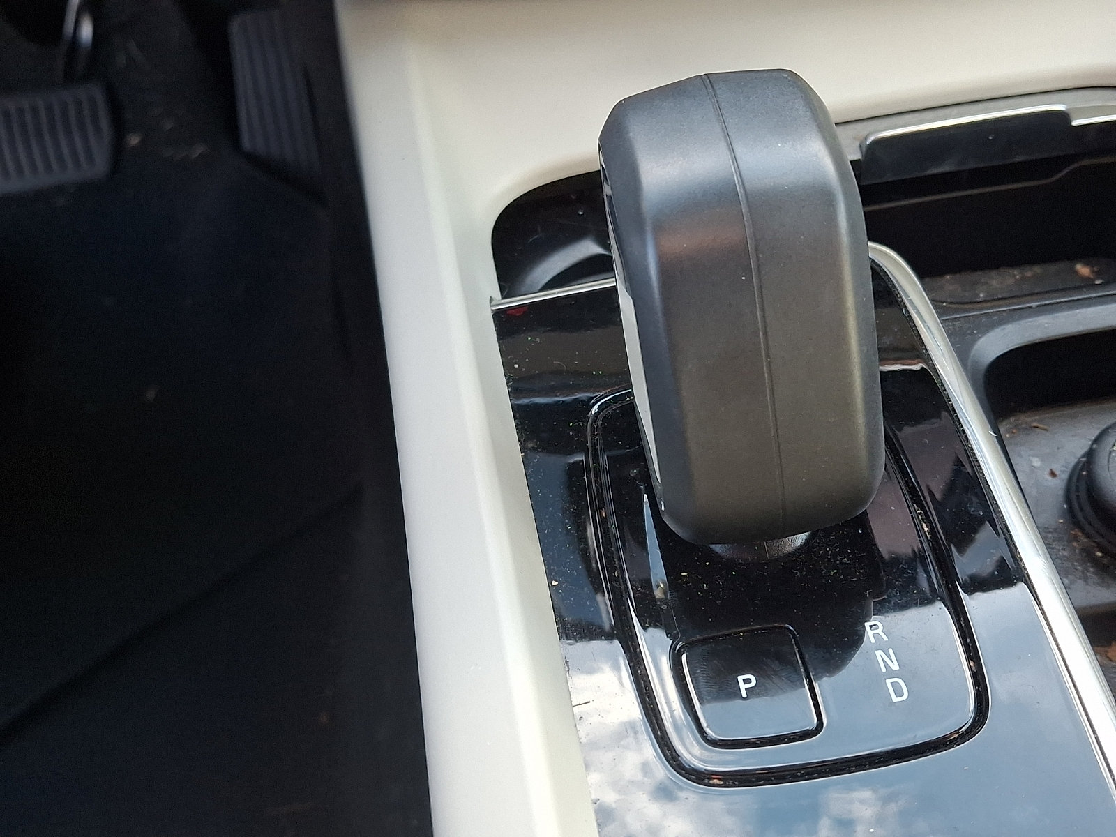 Used 2024 Volvo XC60 B5 Plus w/ Climate Package AWD/4WD image 14