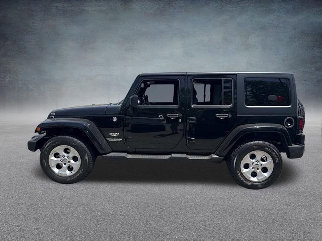 Used 2015 Jeep Wrangler Unlimited Sahara w/ Connectivity Group AWD/4WD image 10