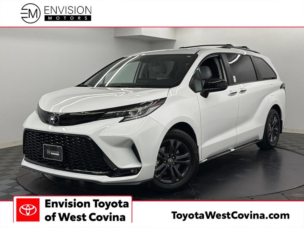 New 2026 Toyota Sienna XSE