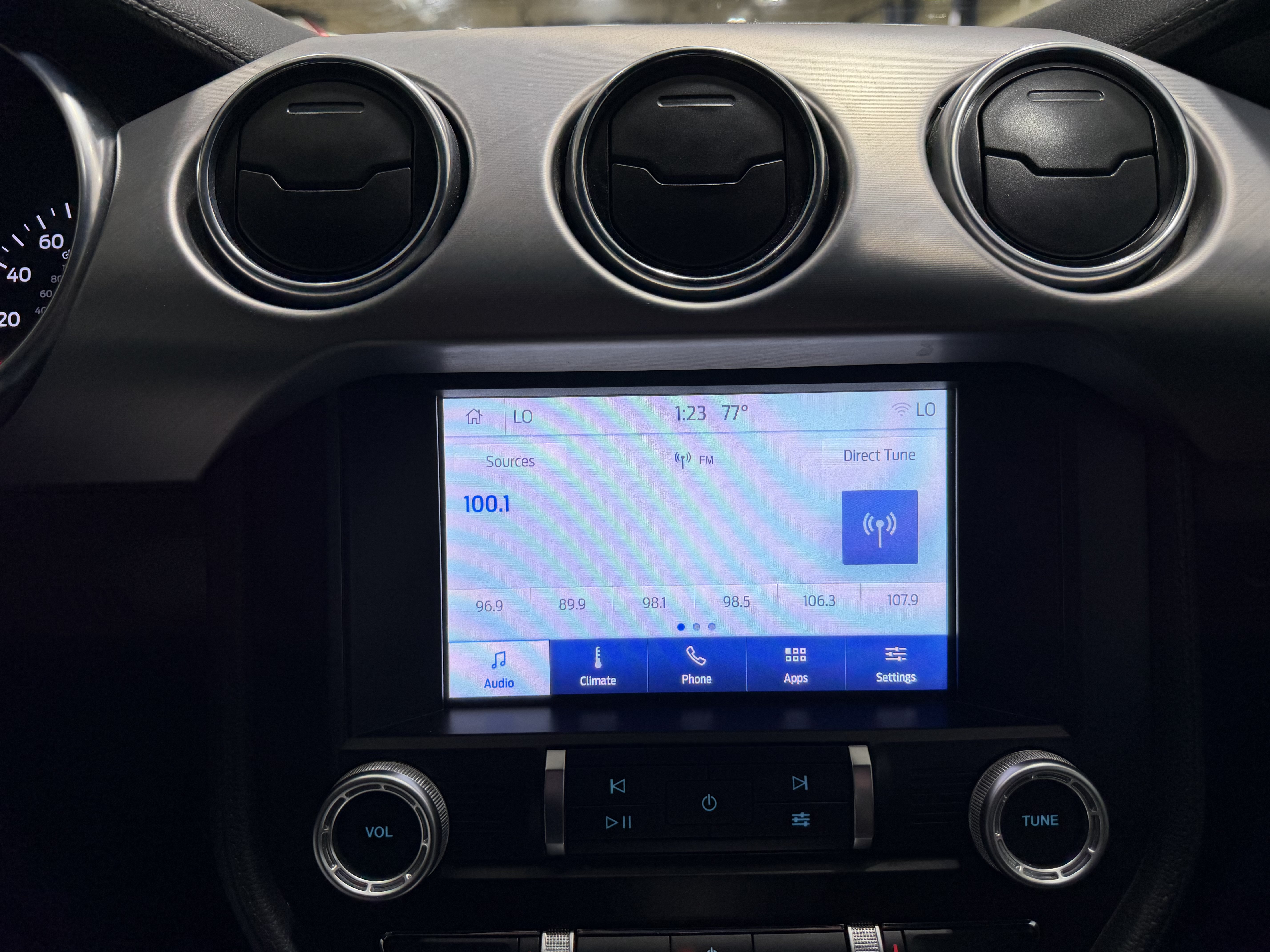 Used 2022 Ford Mustang Premium w/ Black Accent Package RWD image 15