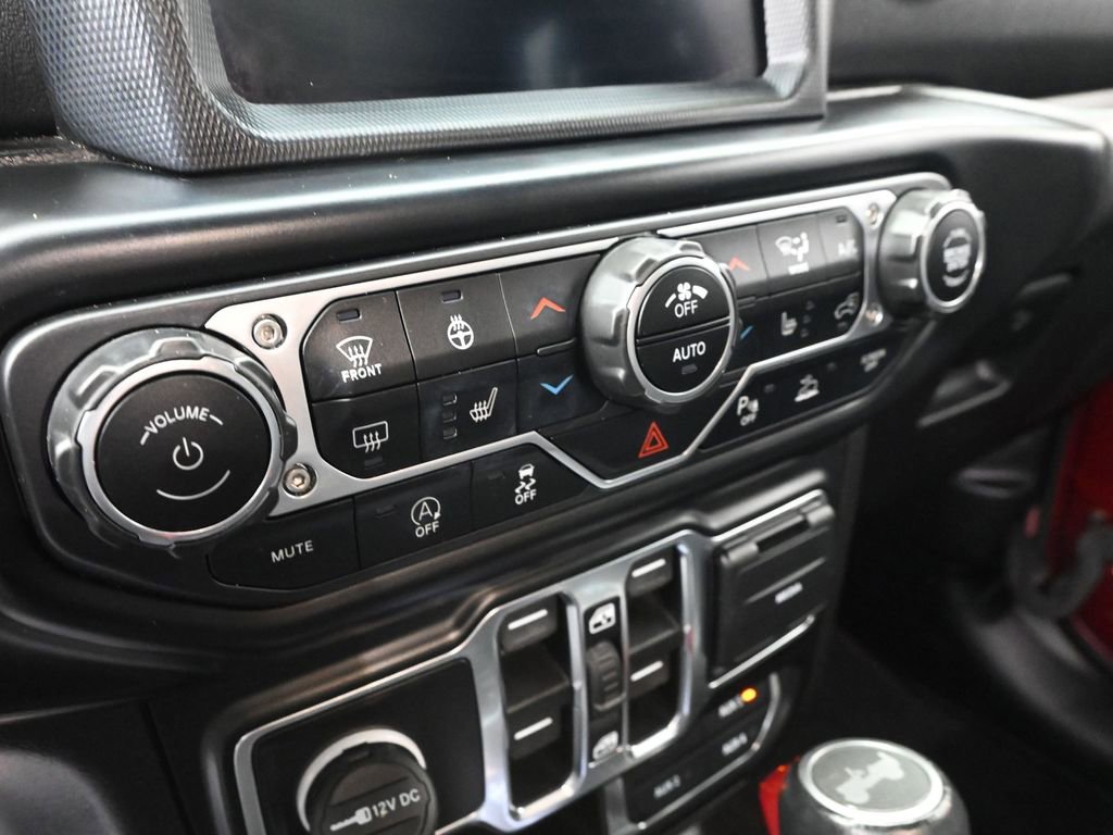 Used 2021 Jeep Wrangler Unlimited Sahara image 18