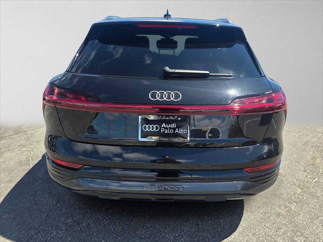 Used 2024 Audi Q8 e-tron Premium Plus AWD/4WD image 4