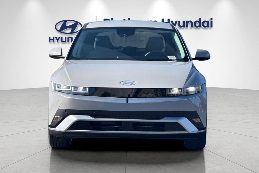 New 2026 Hyundai Ioniq 5 SE RWD image 9