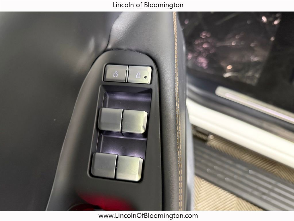 New 2025 Lincoln Navigator L Black Label image 66