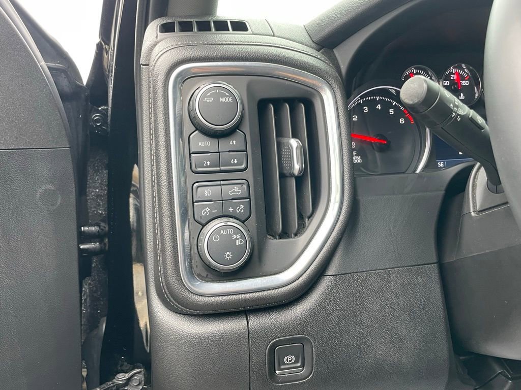 Used 2021 Chevrolet Silverado 1500 RST w/ All Star Edition Plus image 12