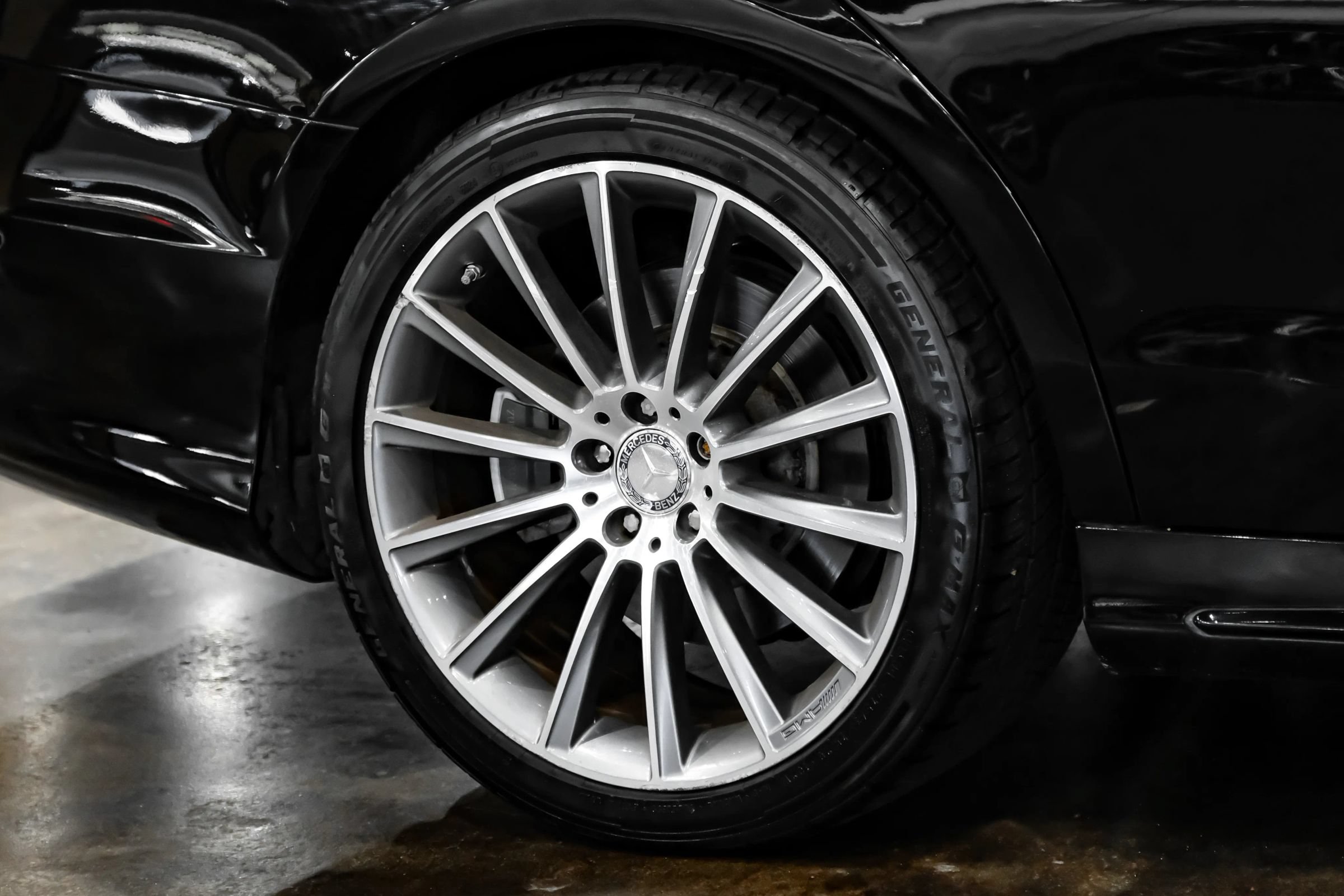 Used 2016 Mercedes-Benz S 550 Sedan image 57