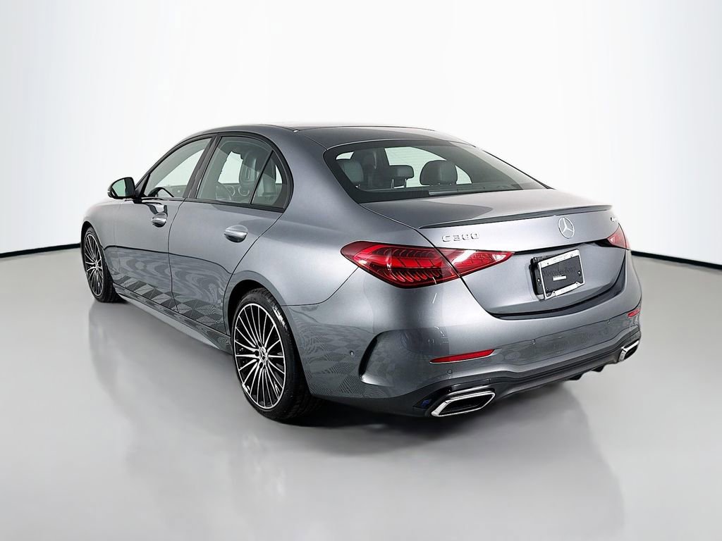 Used 2025 Mercedes-Benz C 300 4MATIC Sedan image 3