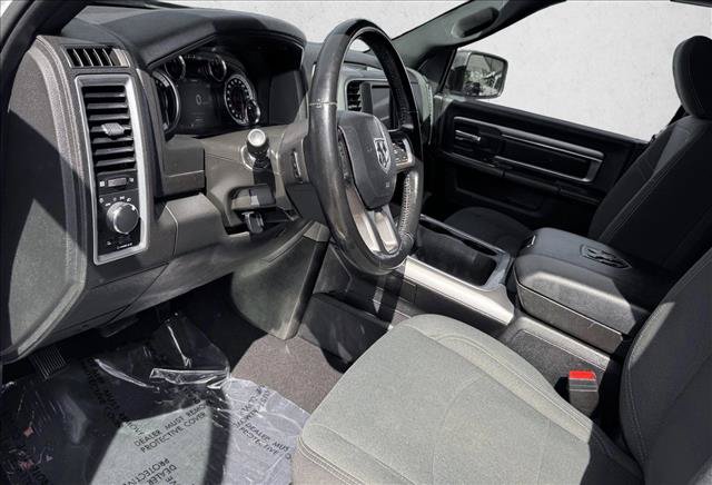 Used 2022 RAM 1500 Classic Warlock w/ Electronics Group AWD/4WD image 11