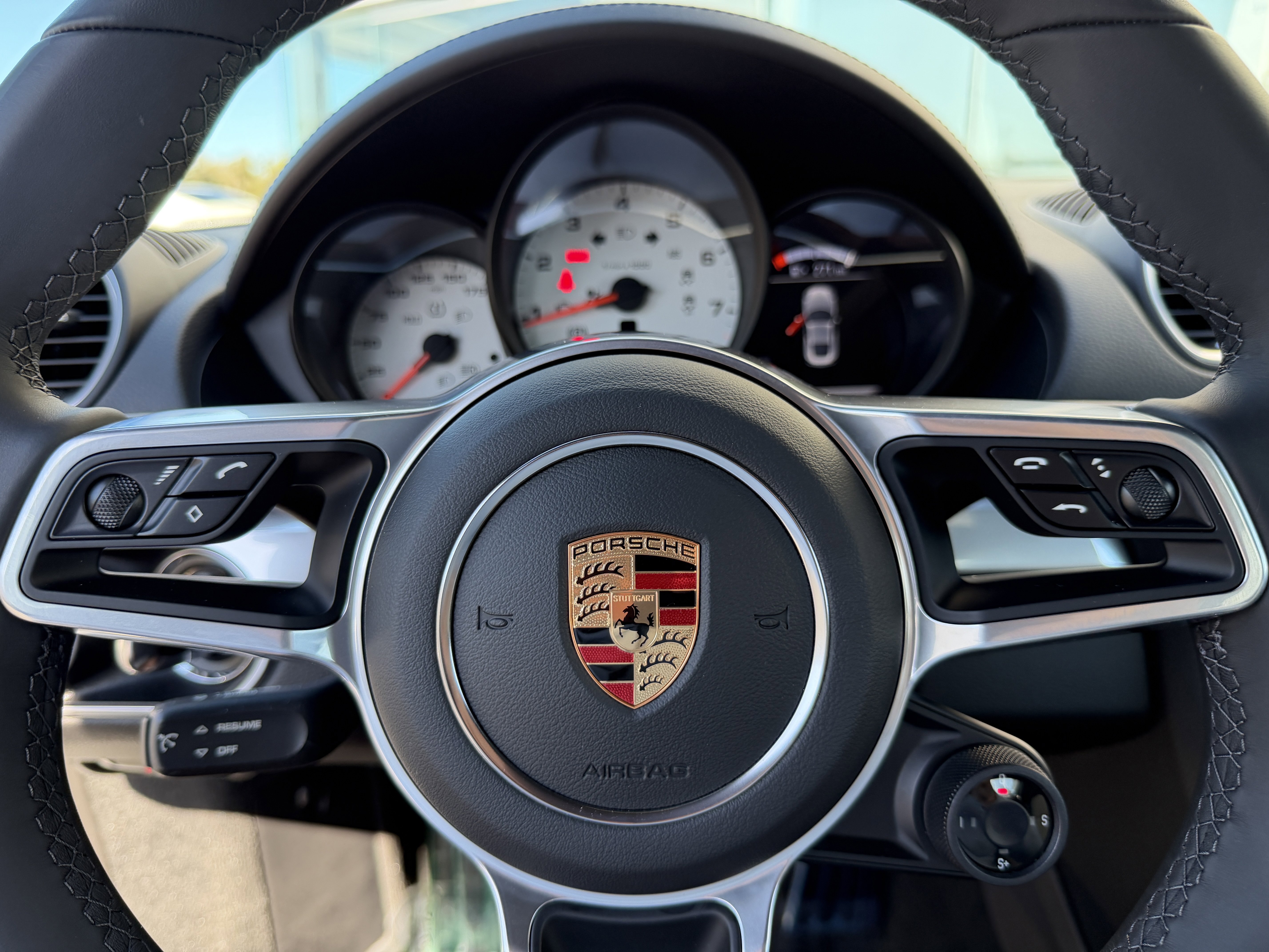 Certified 2025 Porsche 718 Cayman image 31