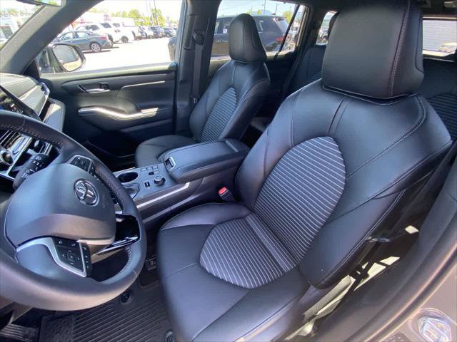 Certified 2026 Toyota Highlander XSE AWD/4WD image 11