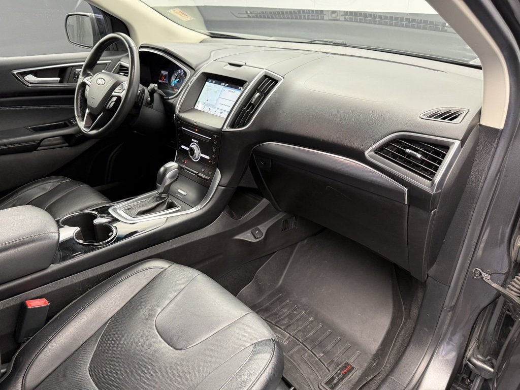 Used 2017 Ford Edge Titanium w/ Equipment Group 301A image 51