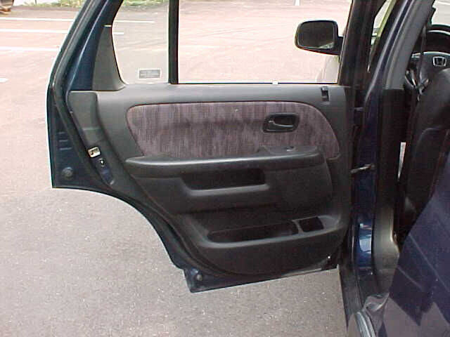 Used 2003 Honda CR-V LX image 10