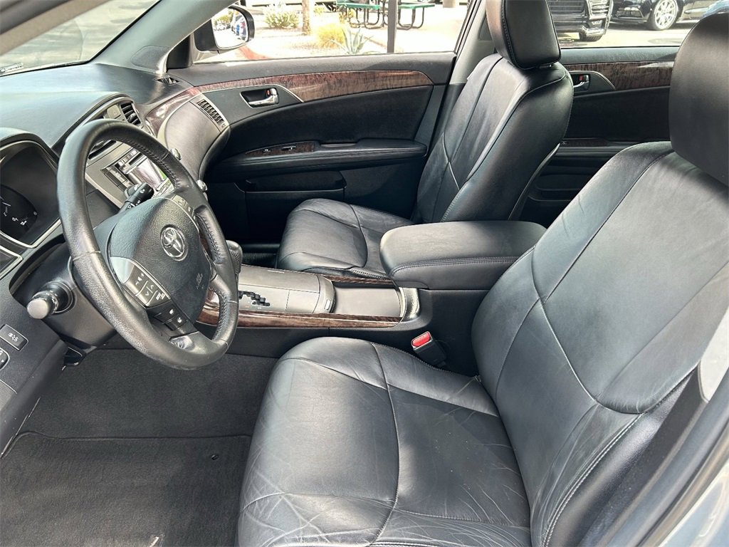 Used 2012 Toyota Avalon image 19