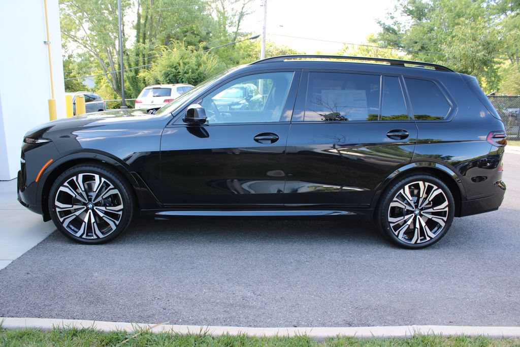 New 2027 BMW X7 M60i AWD/4WD image 10