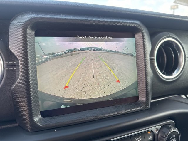 Used 2021 Jeep Wrangler Unlimited Sahara image 13