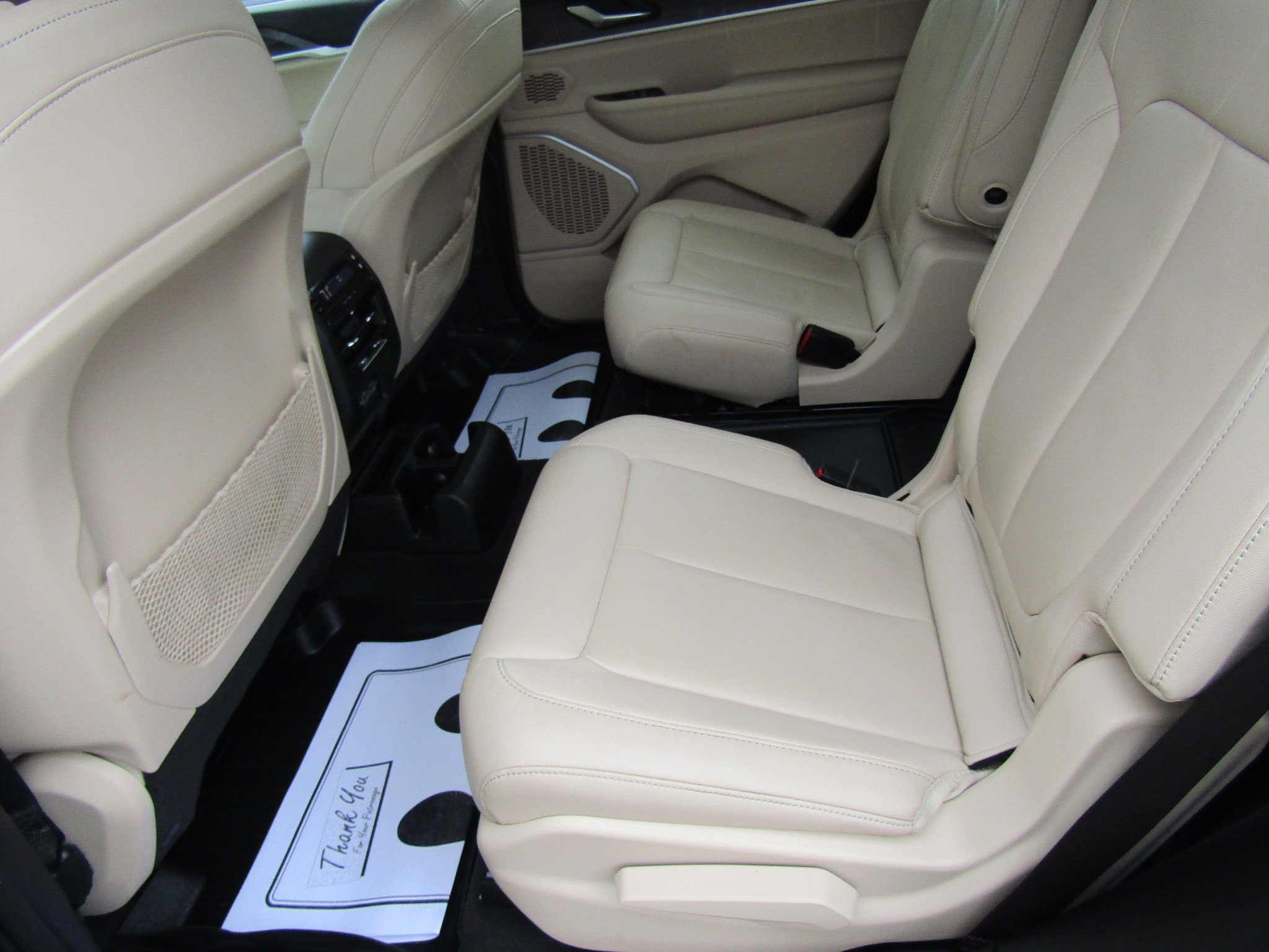 Used 2021 Jeep Grand Cherokee L Limited w/ Trailer Tow Group (B) image 14