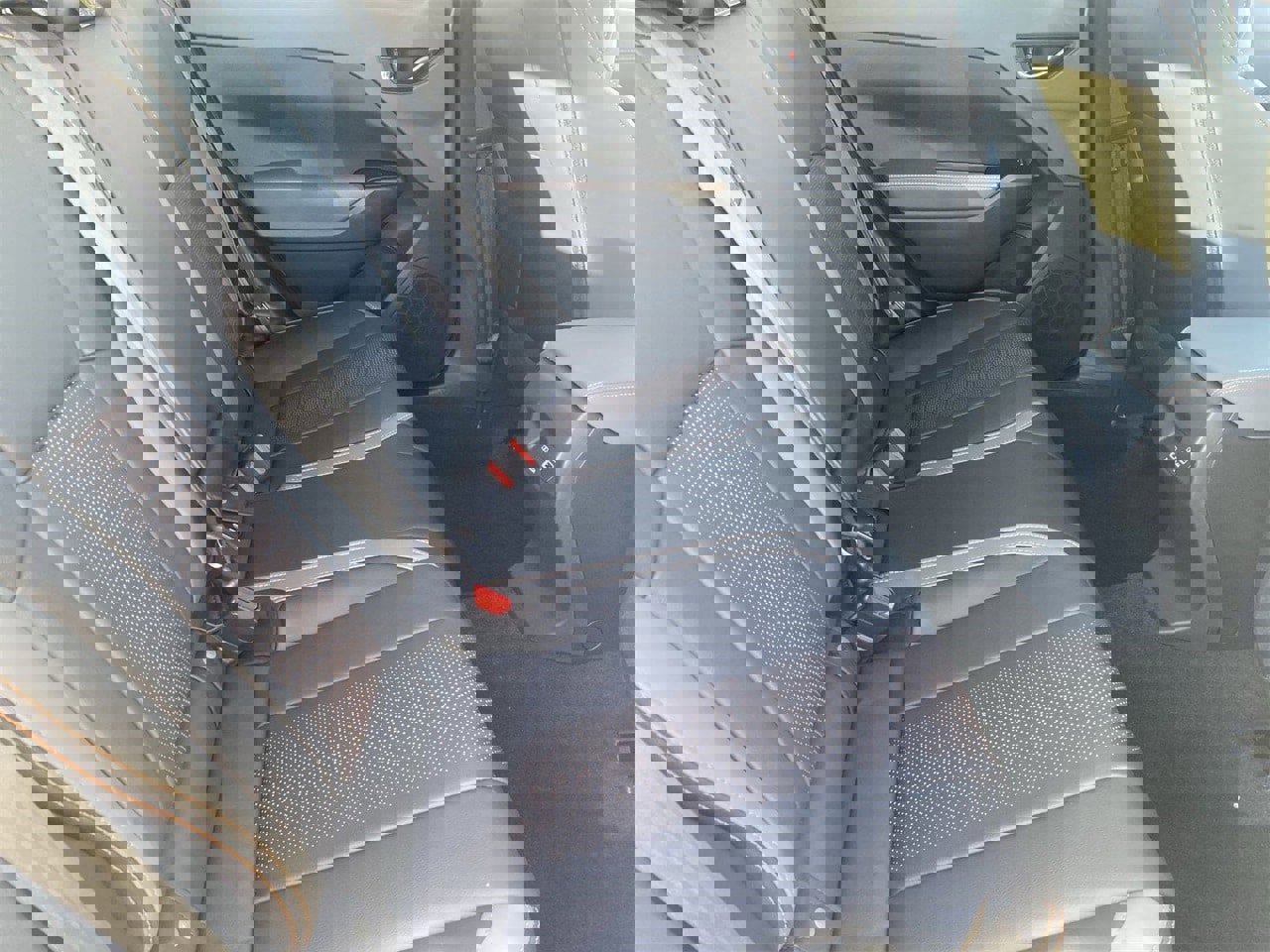 New 2025 Subaru Crosstrek 2.5i Limited w/ Popular Package #3A image 9