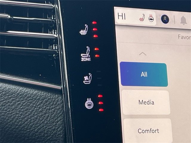 New 2026 Jeep Grand Wagoneer 4WD w/ Premium Group I image 30