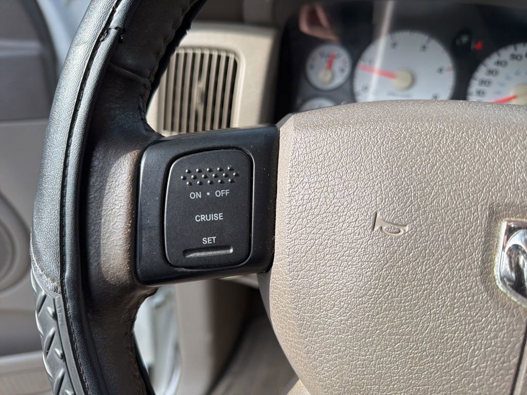 Used 2005 Dodge Ram 3500 Truck SLT w/ Quad Cab Big Horn Value Group image 61