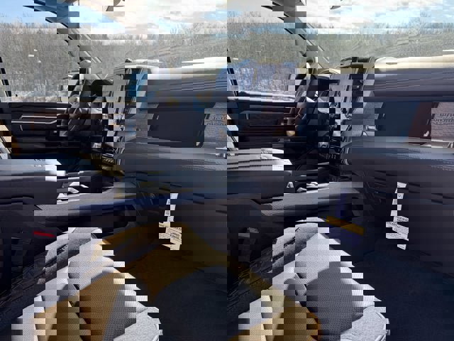 New 2026 RAM 1500 Limited w/ Bed Utility Group image 16