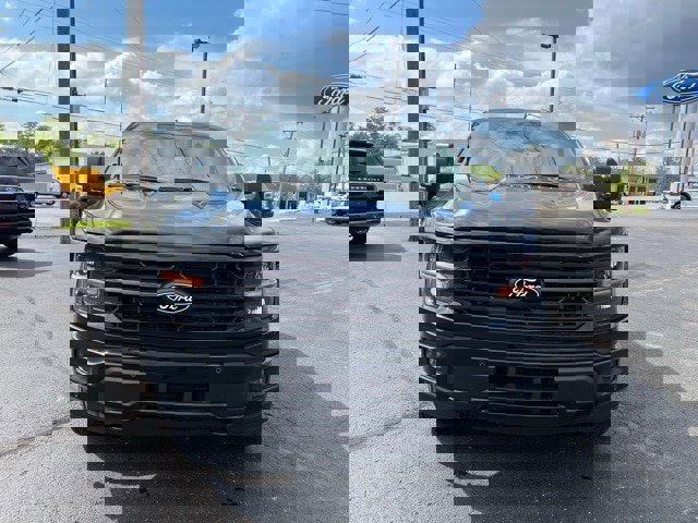 New 2025 Ford F150 XLT w/ Equipment Group 302A MID image 12