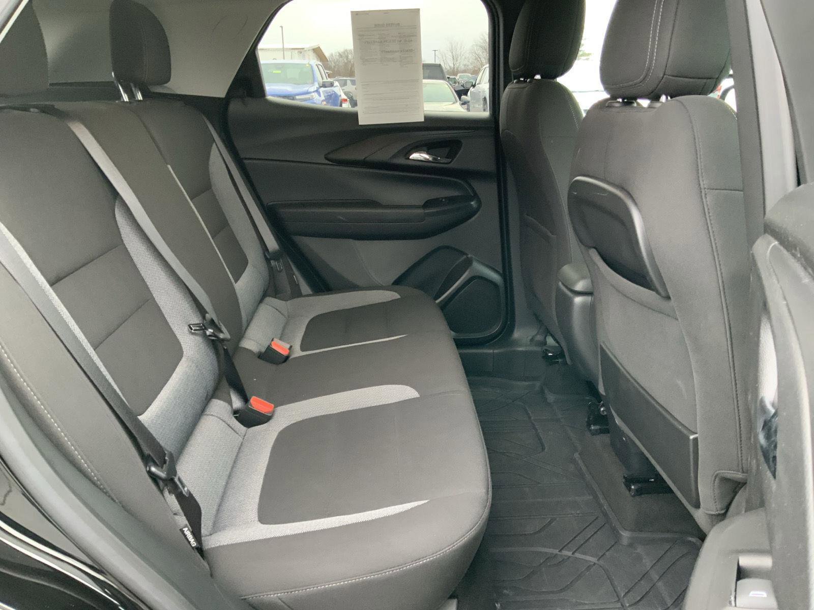 Used 2024 Chevrolet TrailBlazer LS w/ LS Convenience Package image 52